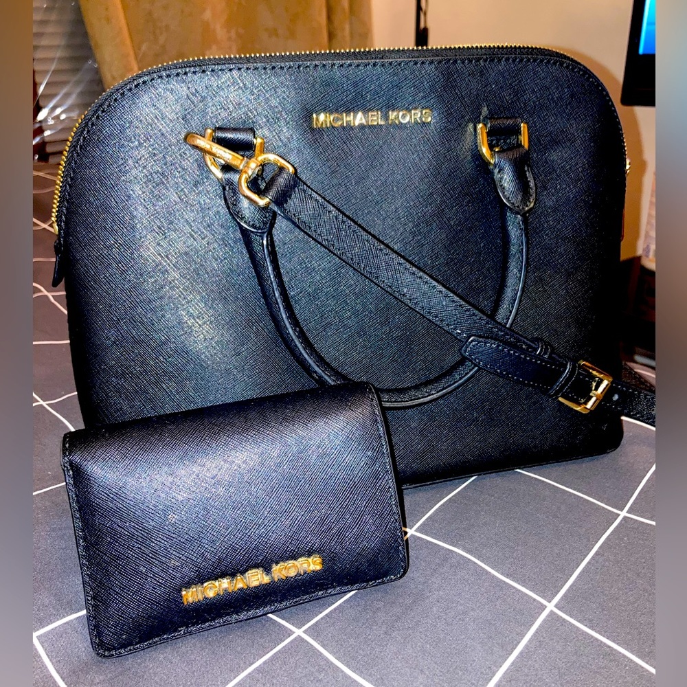 Michael Kors combo purse and wallet